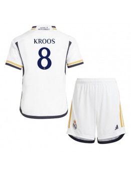 Billige Real Madrid Toni Kroos #8 Hjemmedraktsett Barn 2023-24 Kortermet (+ Korte bukser)